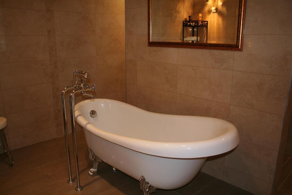 Hotel L'Ami Du Chambertin Thimister Room photo